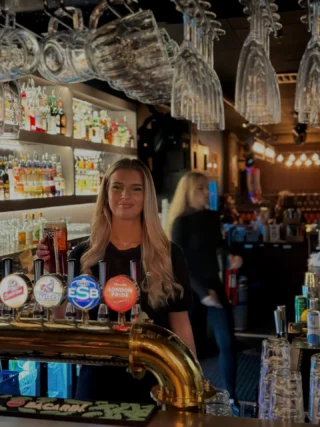 Instagram post from olhyttan. This post is in position 19.